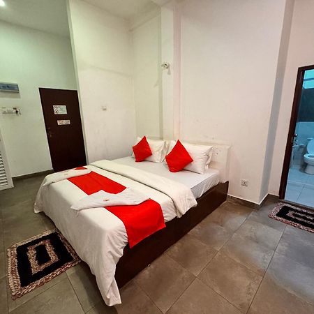 Airport Transit Kings Hotel Katunayaka Luaran gambar