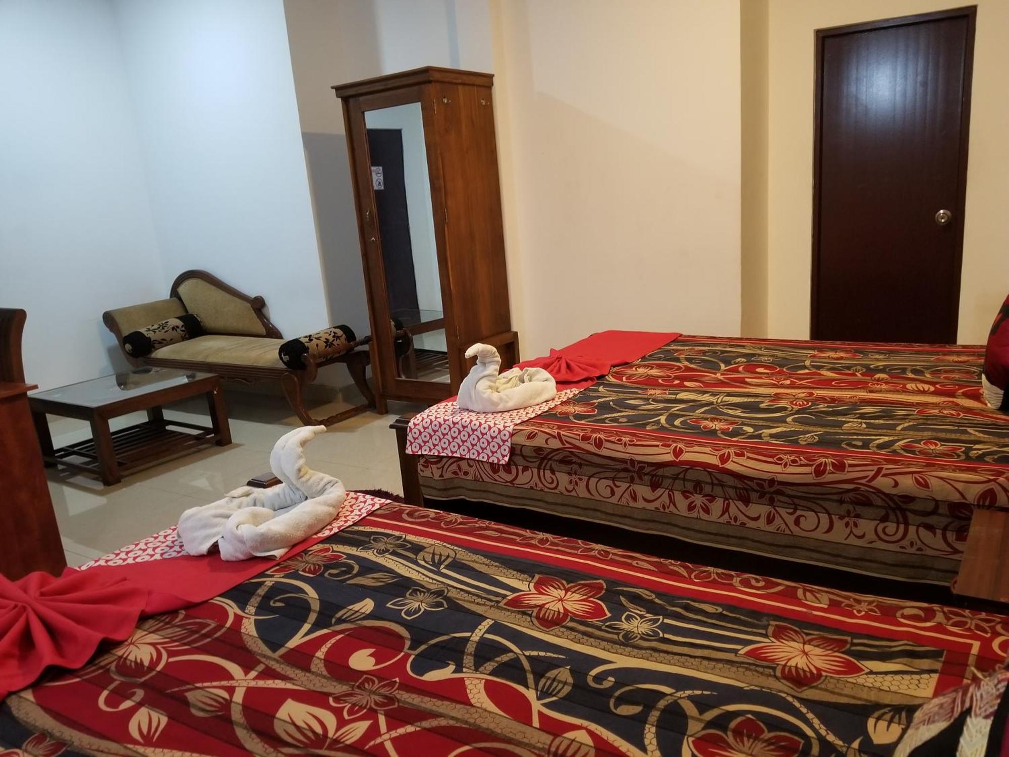 Airport Transit Kings Hotel Katunayaka Luaran gambar
