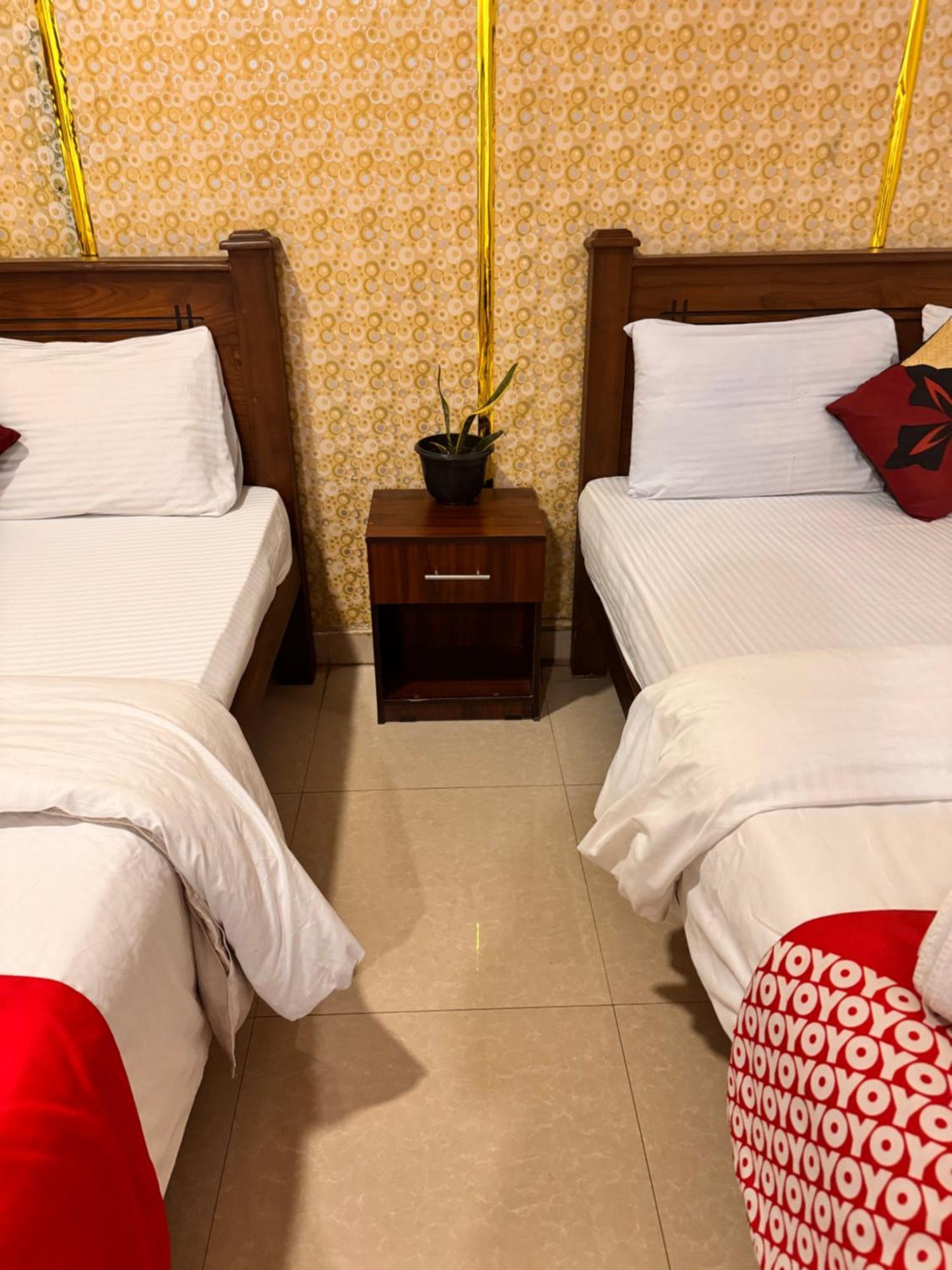Airport Transit Kings Hotel Katunayaka Luaran gambar